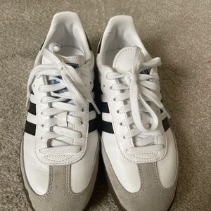 Adidas Sambas